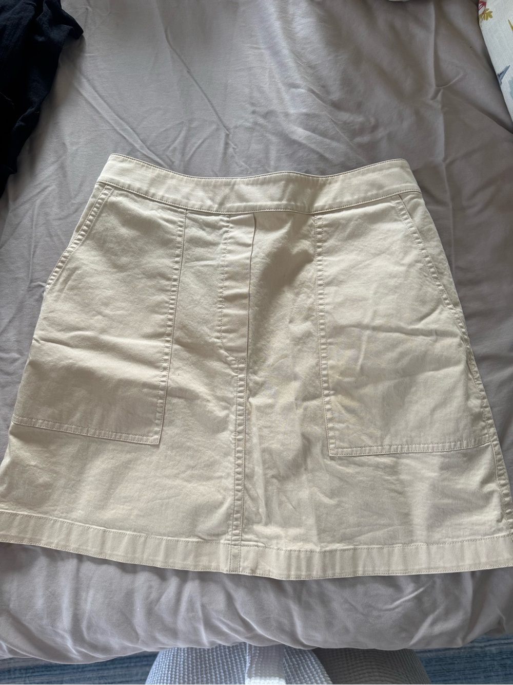 Theory Cream A-Line Utility Pocket Skirt